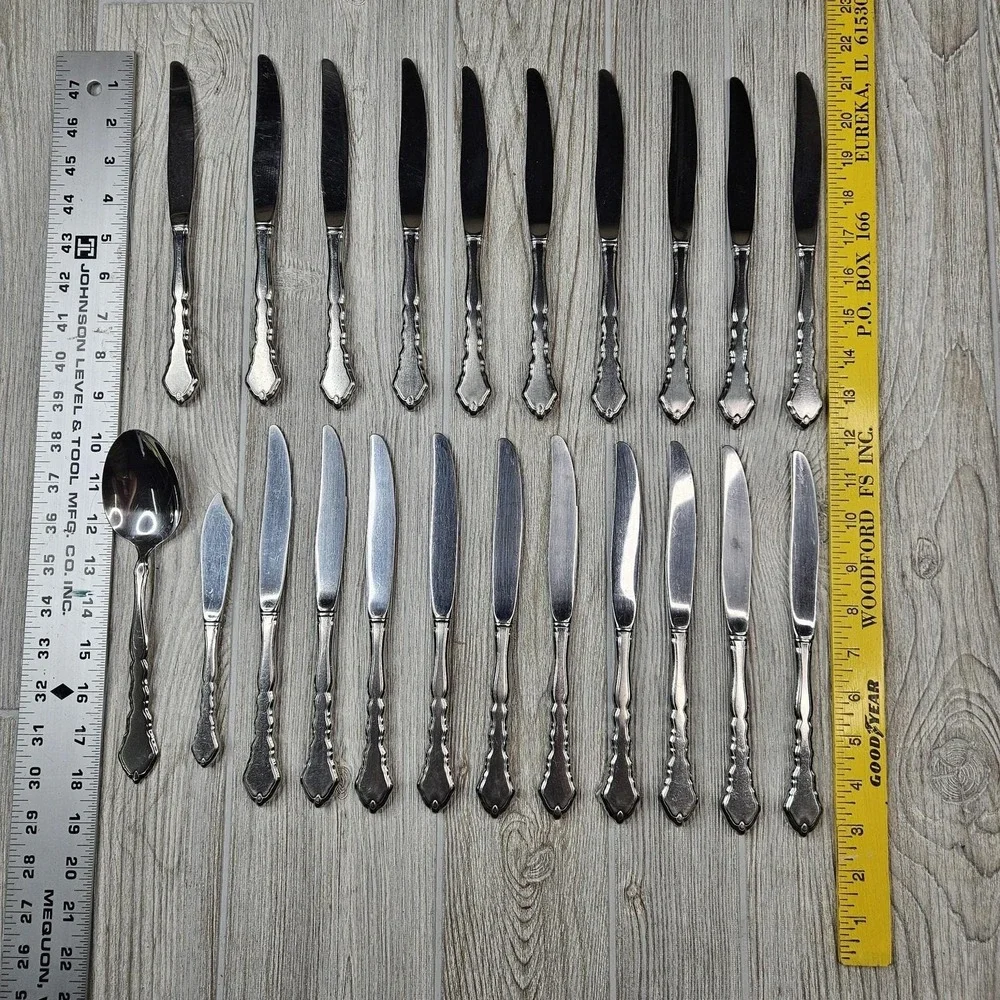 Oneida satinique flatware